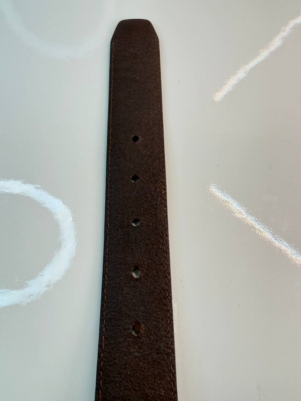 Fossil Leather Belt – Size 42 | Classic Style - Picture 11 of 16
